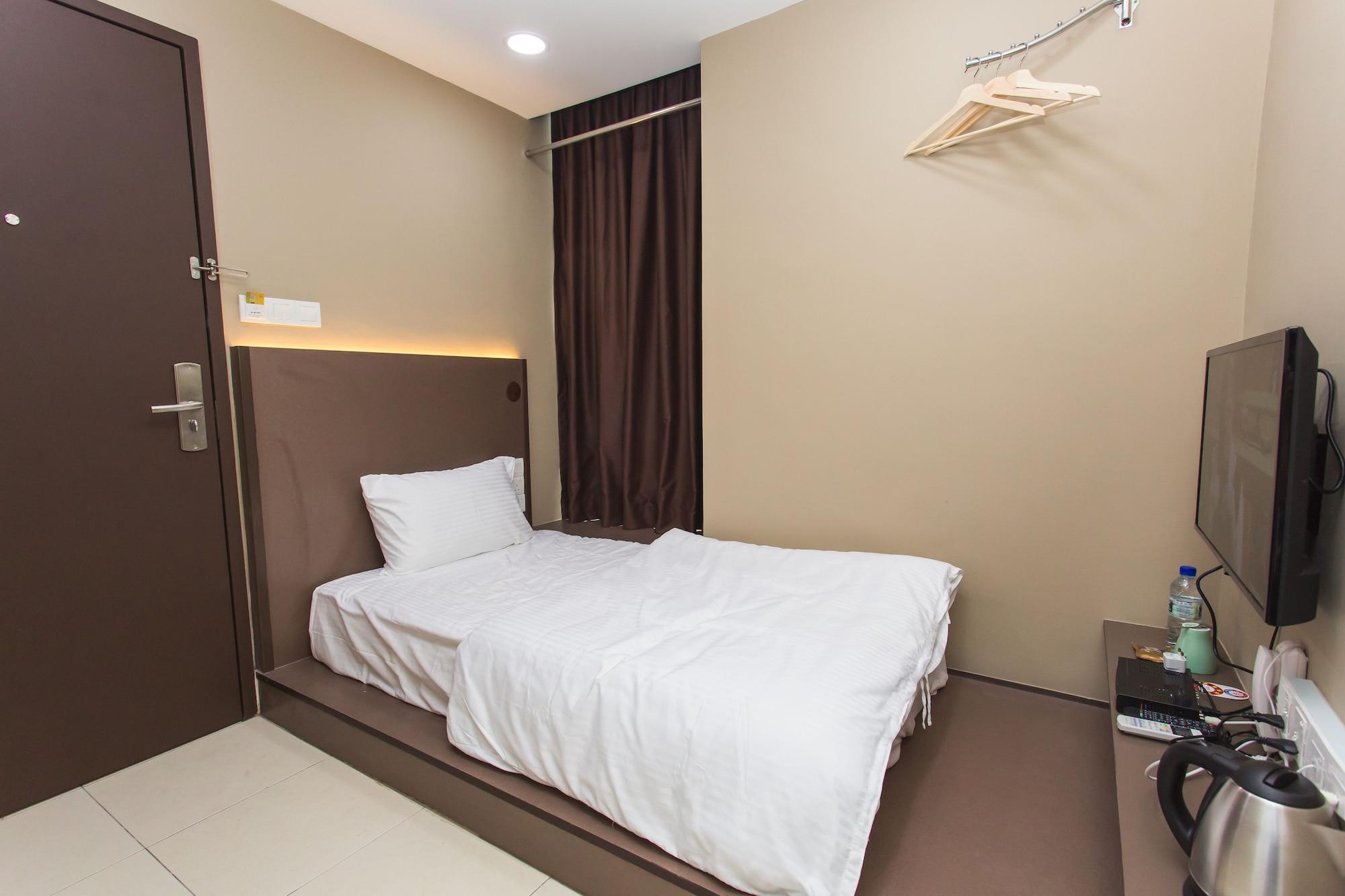Tropika Garden Hotel Kulai Johor Bahru Exterior photo
